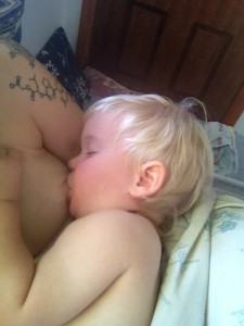 breastfeeding to sleep